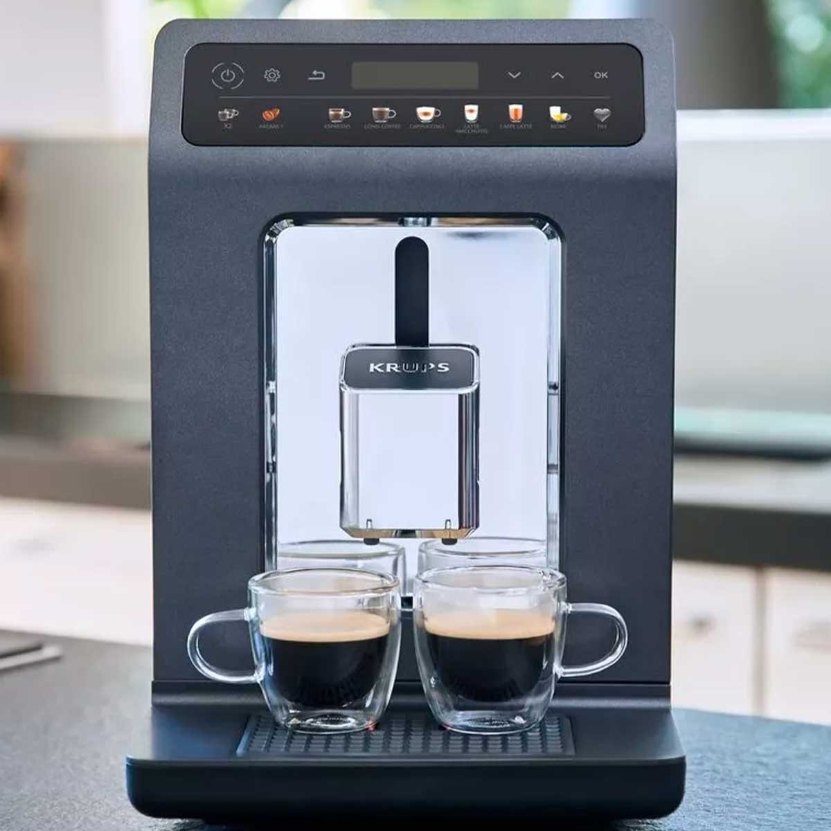 L'iconique machine à café Krups Essential connaît un succès fou grâce à  cette promotion inattendue - Le Parisien